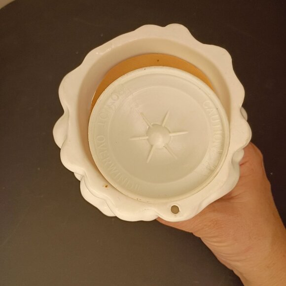 Vintage Schmid Angel Rotating Music Box Plays Ave Maria Wind Up Works 1980's - Picture 7 of 15